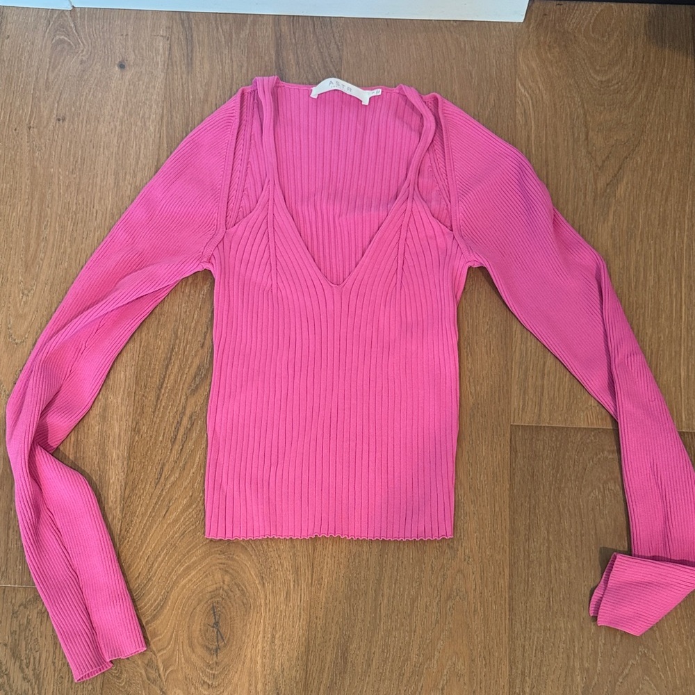 Astr Pink Ribbed Long Sleeve V-Neck Top